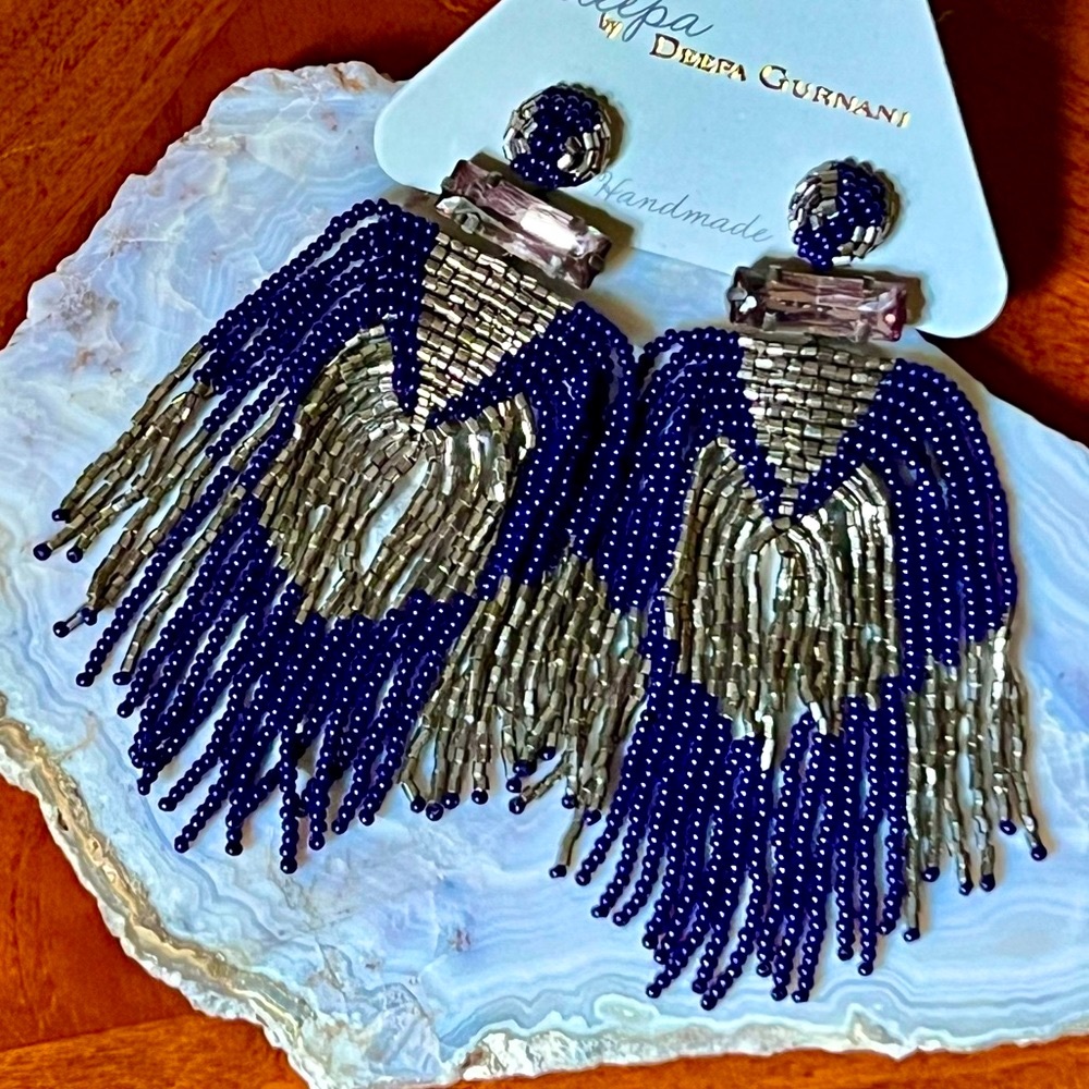 🌺🎉HP🎉🌺 NWT Deepa Gurnani Beaded Fringe Chandeliers - Picture 5 of 14